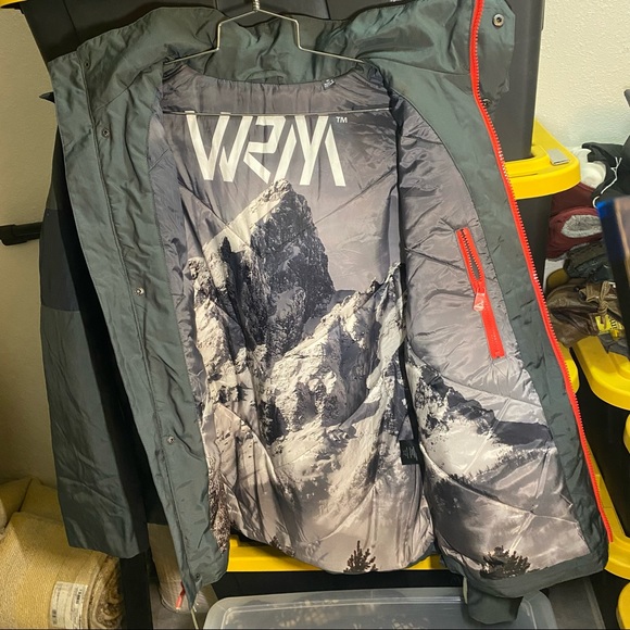 Vry Wrm Snow Jacket - Picture 11 of 12